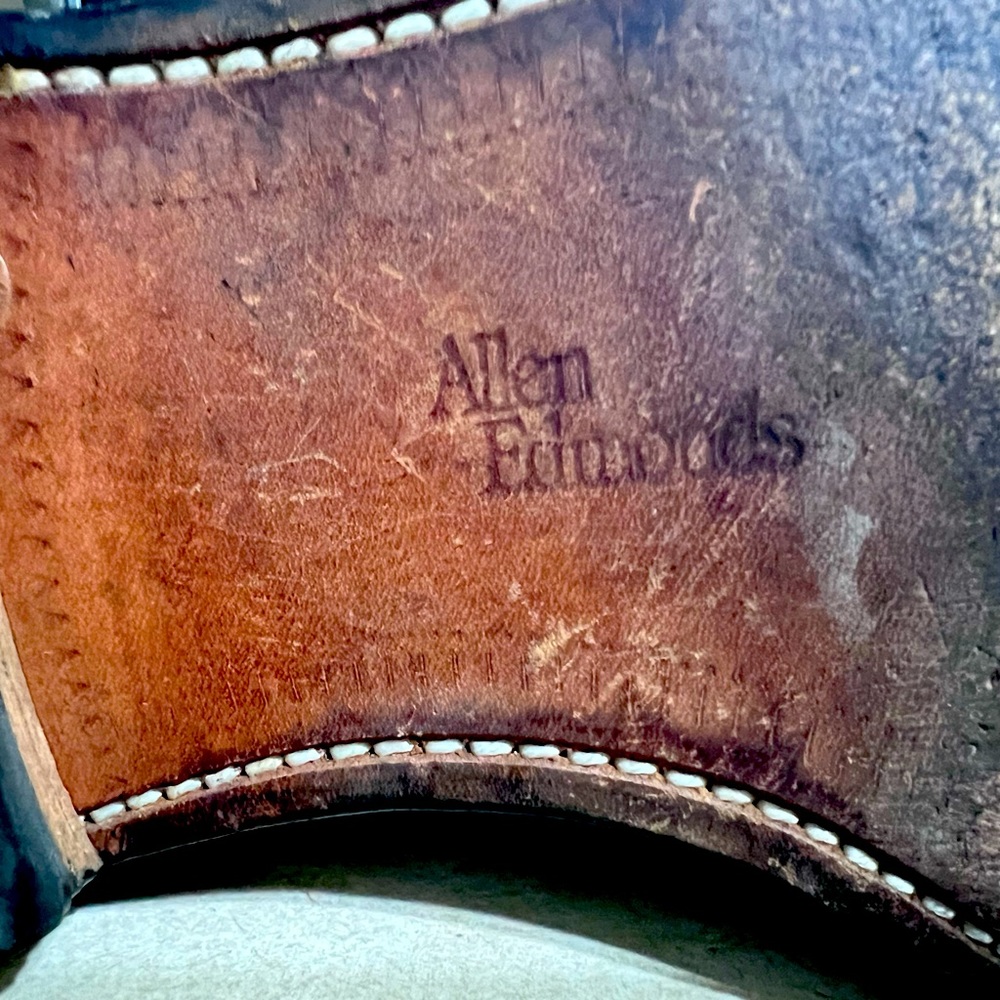 These have only been worn a handful of times! men's size 11D model is Byron!